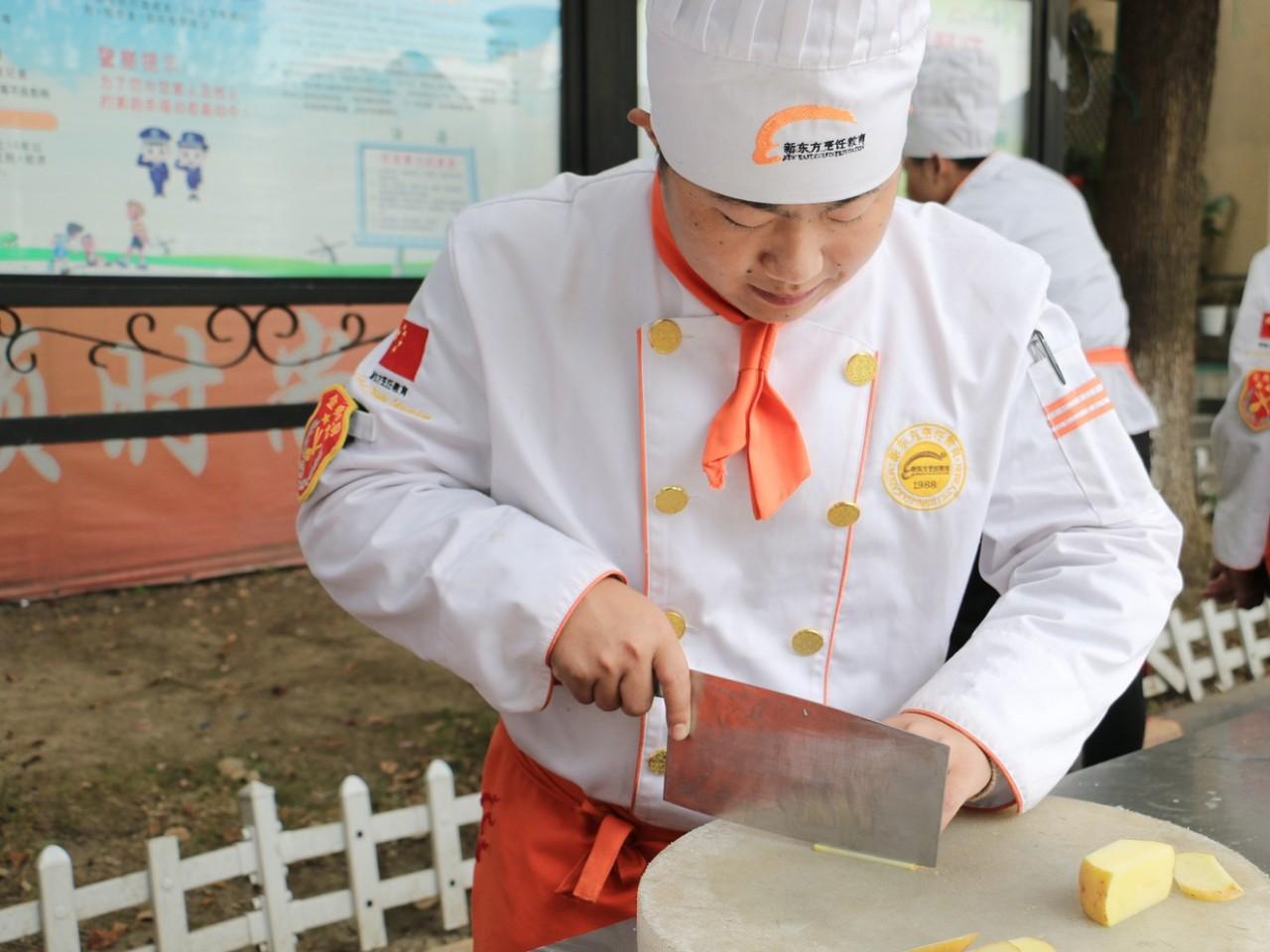 昆山厨师最新招聘，美食之旅与心灵平和宁静的探寻之旅