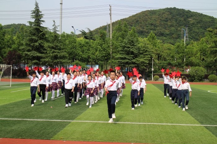 小学最新广播体操，与自然美景的亲密探索，内心平静的奥秘之旅