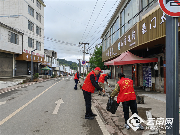 綦江最新驾驶员招聘及小巷特色小店探索