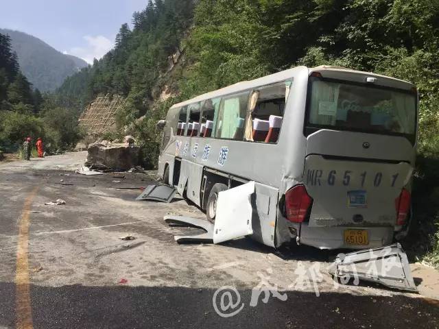 九寨沟地震伤亡最新消息，灾难无情，人间有爱