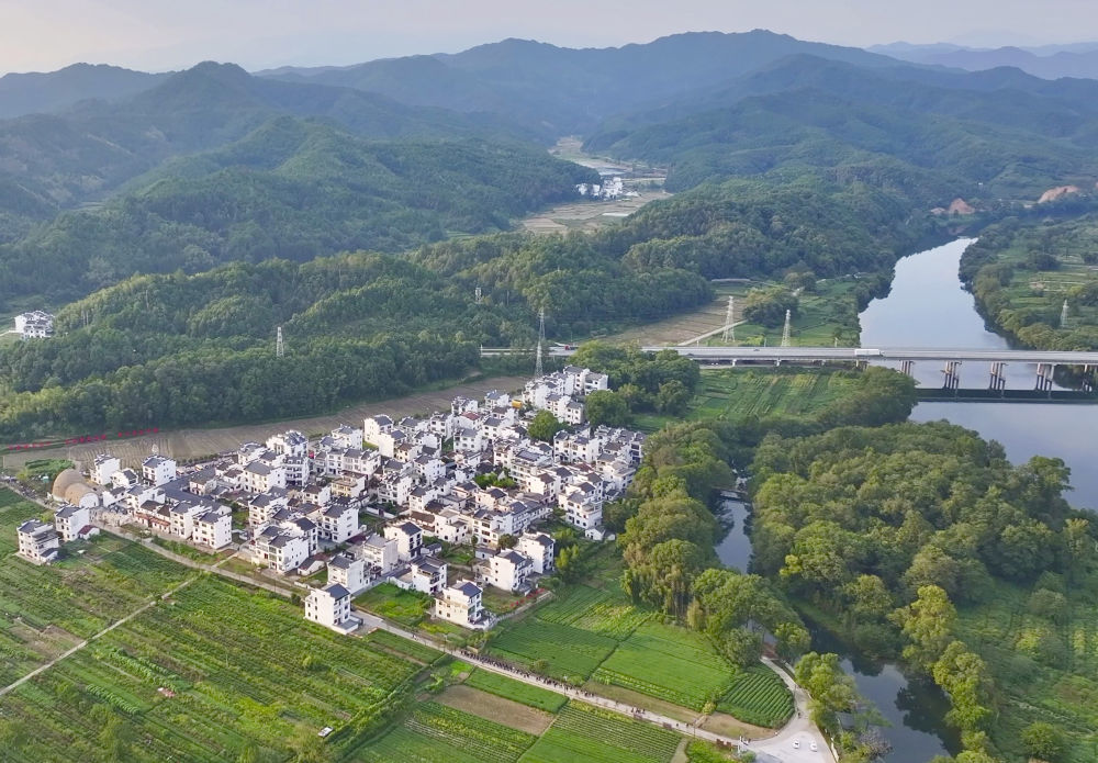 无极县最新个人二手房，探索自然美景的旅程，寻找内心平静的居所